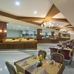Xafira Deluxe & Готель Аланія