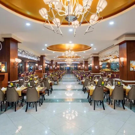 Xafira Deluxe & Hotel