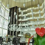 Otel Xafira Deluxe &