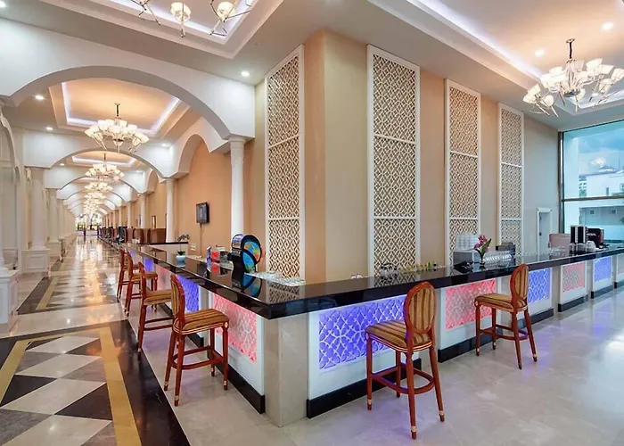 Hotel Xafira Deluxe & 5*